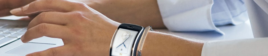Samsung details history of the Galaxy S6 edge and Gear S, highlights “the art of curves”
