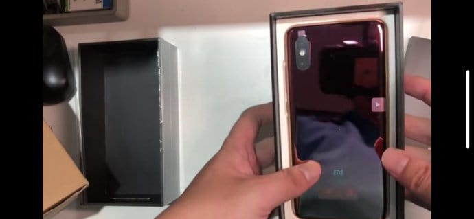 Xiaomi mi 8 screen fingerprint edition unboxing pictures flowed out, and pricing tipped