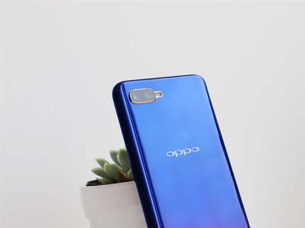 Oppo k1 released; brings in-display fingerprint, premium design and inexpensive pricing