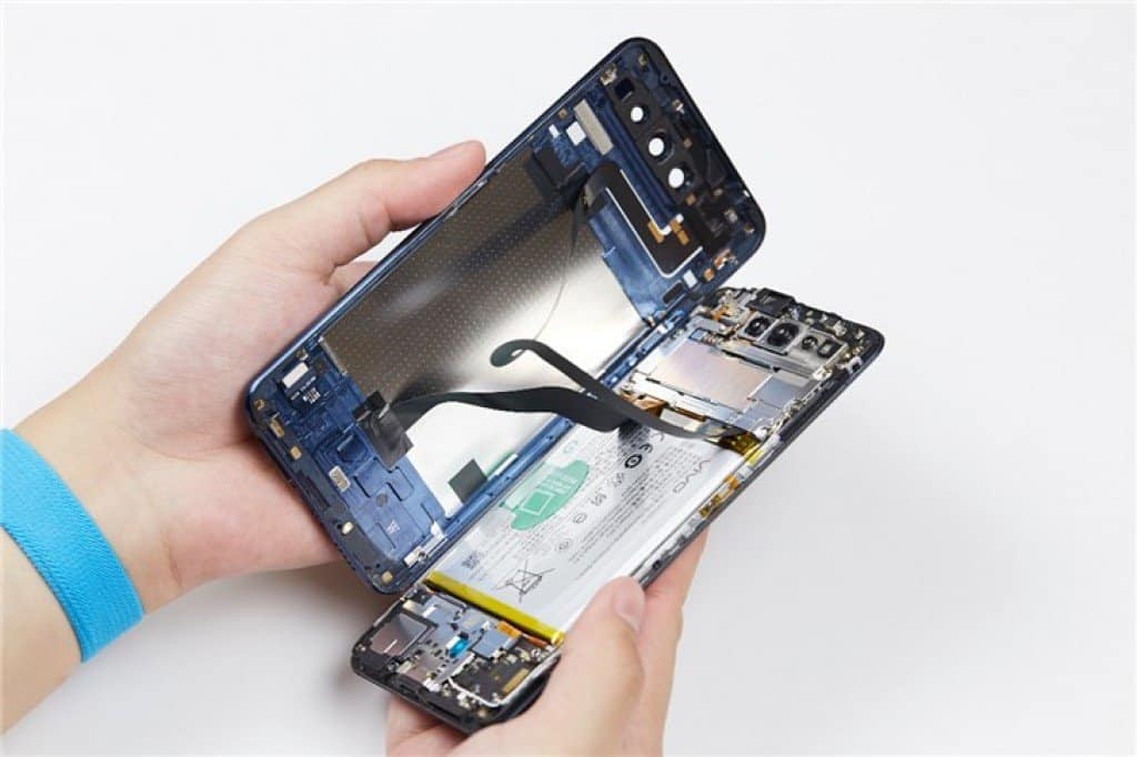 Vivo nex dual display disassemble reveals how hard it is to be repaired