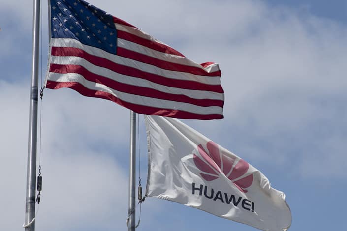 Huawei suspected to have stolen akhan’s diamond glass tech
